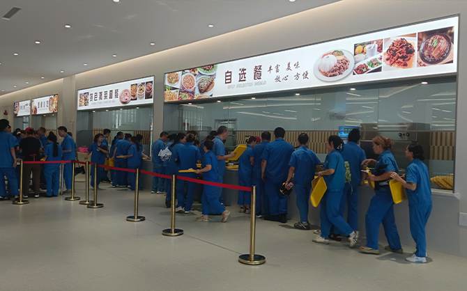 世界排三企業(yè)食堂